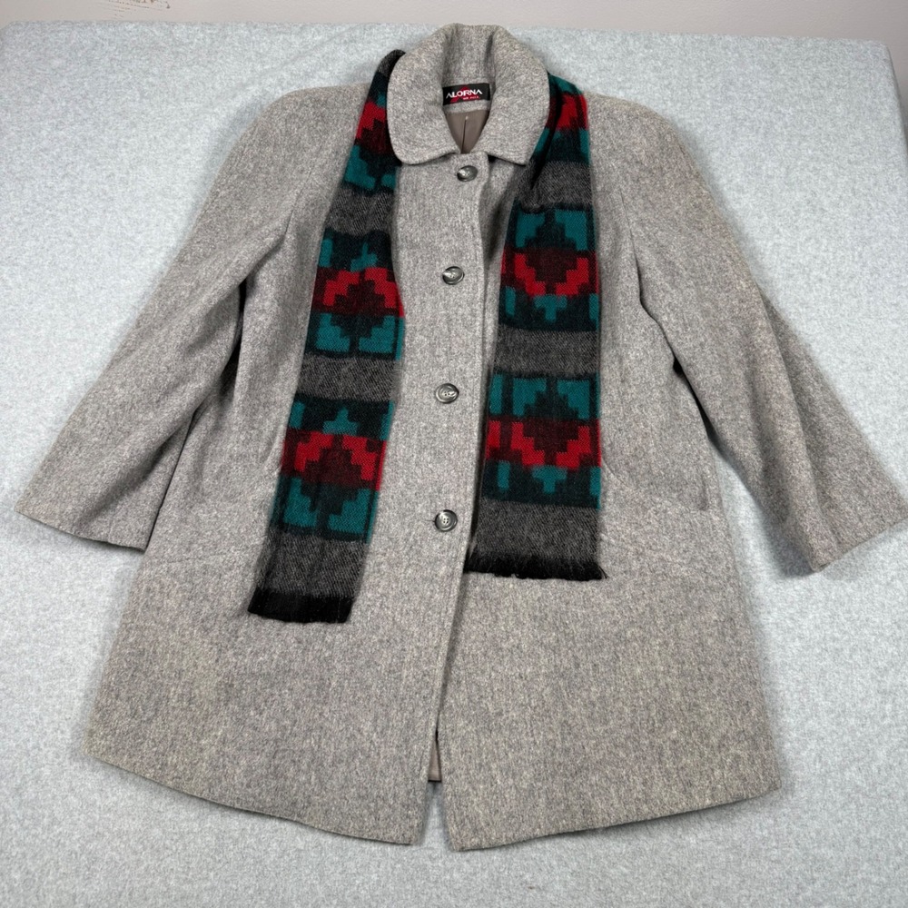 Vintage Alorna Wool Blend Gray Coat Southwestern Scarf Accent Made in USA Women